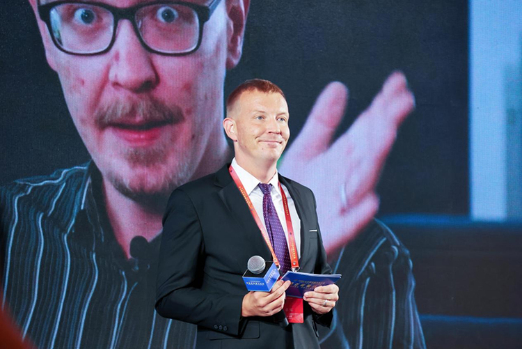 2024年中国网络文明大会网络正能量分论坛：共筑网络精神家园 汇聚向上向善力量_fororder_图片-2