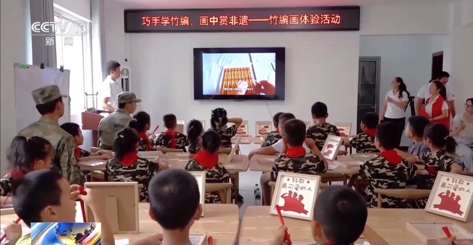 庆祝八一建军节 军地双拥活动丰富多彩