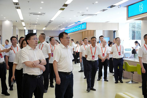 全省工会系统领导赴德阳旌阳区调研数智化职工服务平台