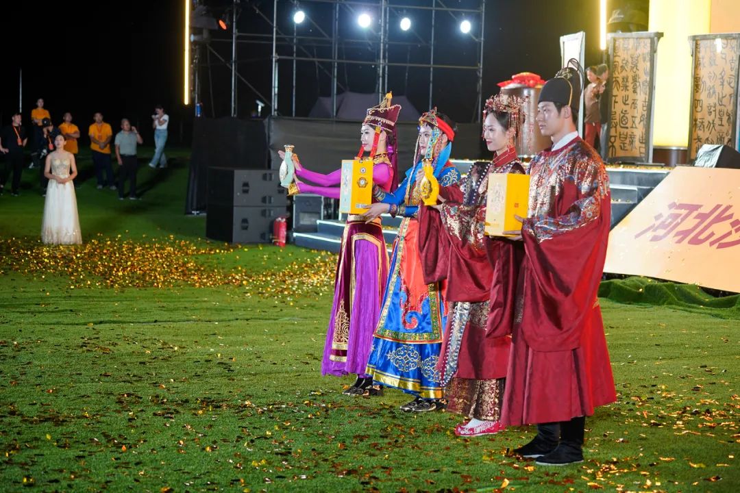 河北沙城老窖酒业建厂75周年庆典暨第三届老酒文化节正式启动_fororder_9