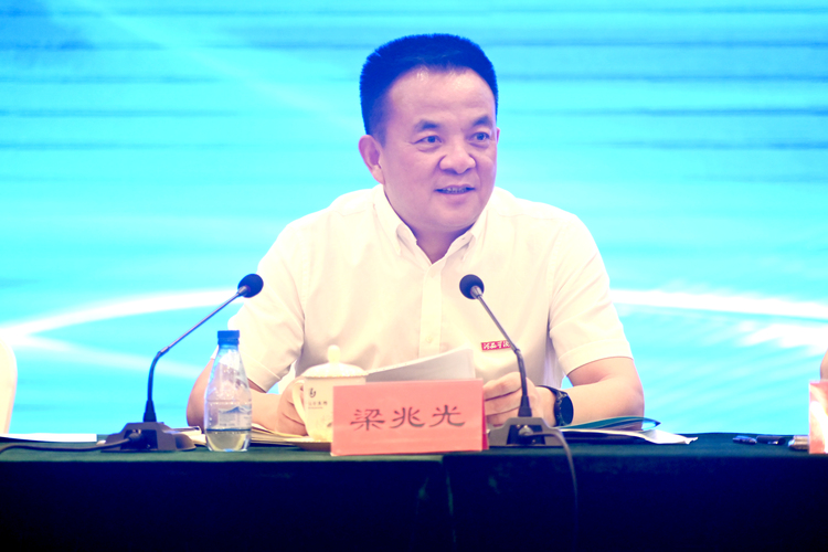 【原創】甘肅張掖河西學院人才援疆工作座談會在烏魯木齊召開 傑出校友 名譽校長李燦院士出席_fororder_第二