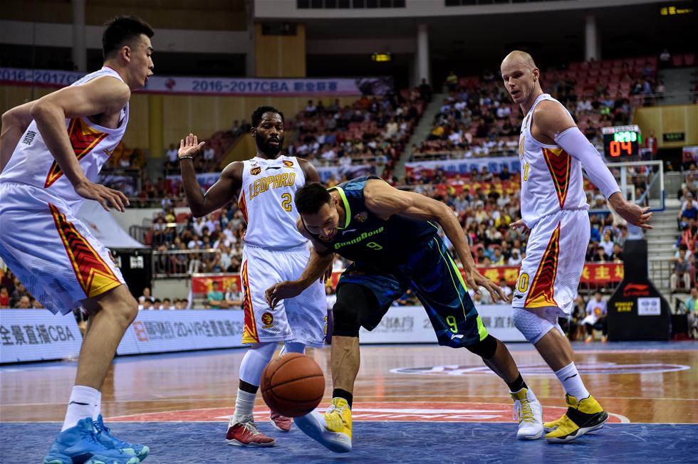 cba:广东东莞银行队不敌深圳马可波罗队