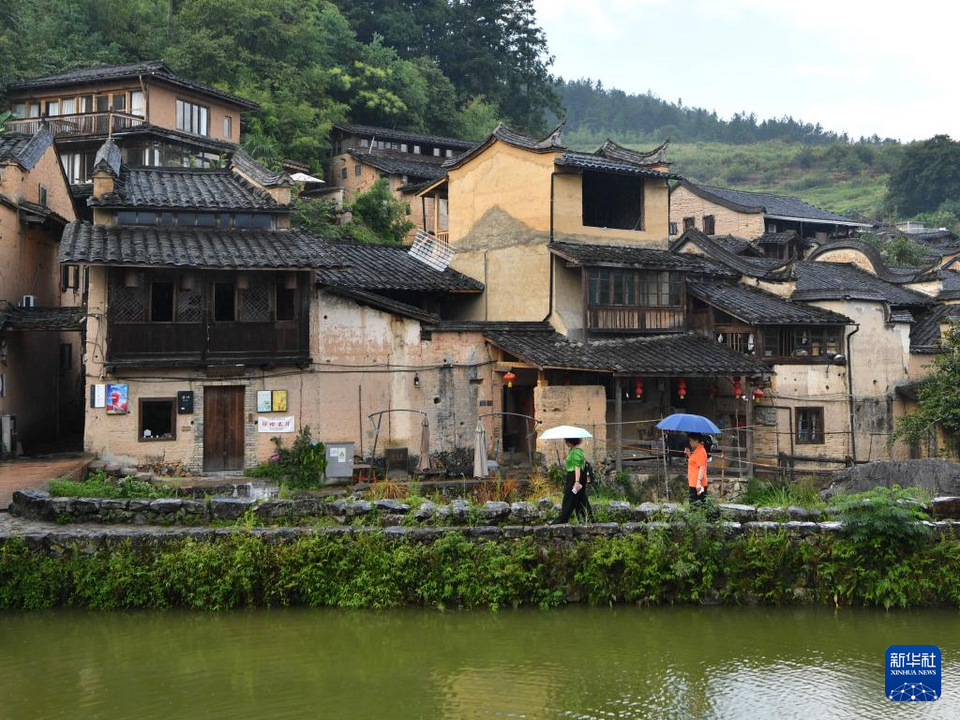 寧德市龍潭村：鄉愁歸處——一個文創古村的活化復