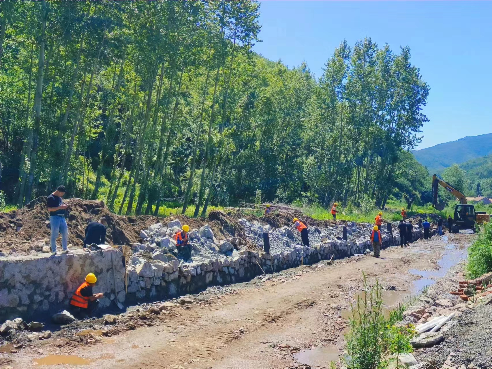 河北平泉：推进生态清洁小流域建设 绘就美丽乡村新画卷_fororder_图片 2