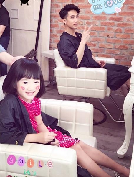 吴尊女儿NeiNei变小女神 没了婴儿肥依然很可爱_娱乐_腾讯网