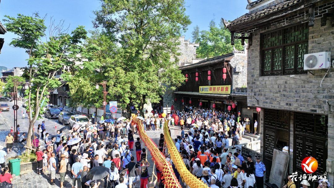 湖南花垣：苗族“赶秋”，盛装鼓乐庆丰收_fororder_14