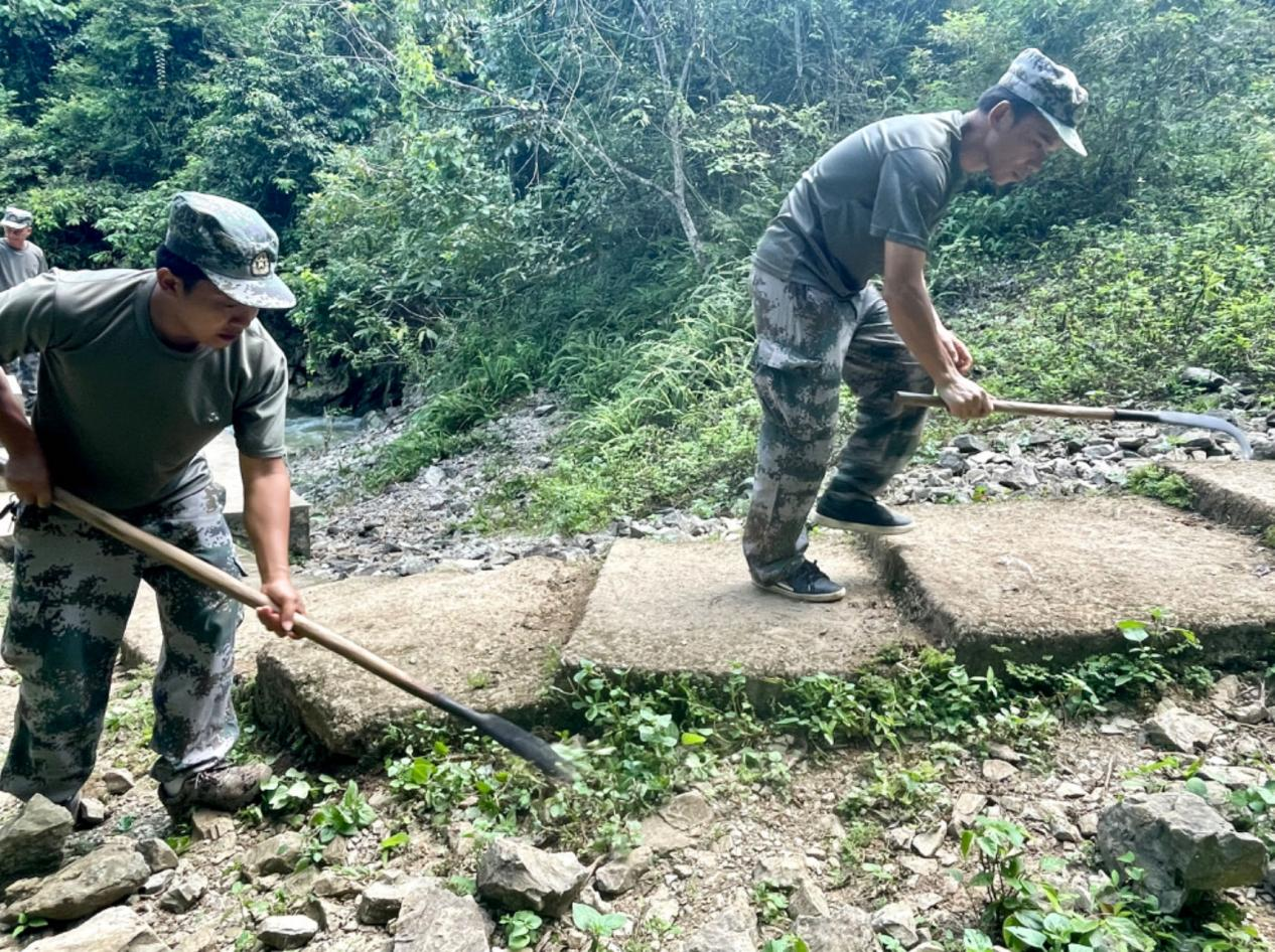 廣西“雲説壯美 走邊關”：一條巡邊路 濃濃“愛國情”_fororder_圖片4