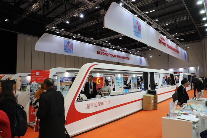 图片默认标题_fororder_2019伦敦世界旅游交易大会现场中国展区（摄影梁弢）.JPG