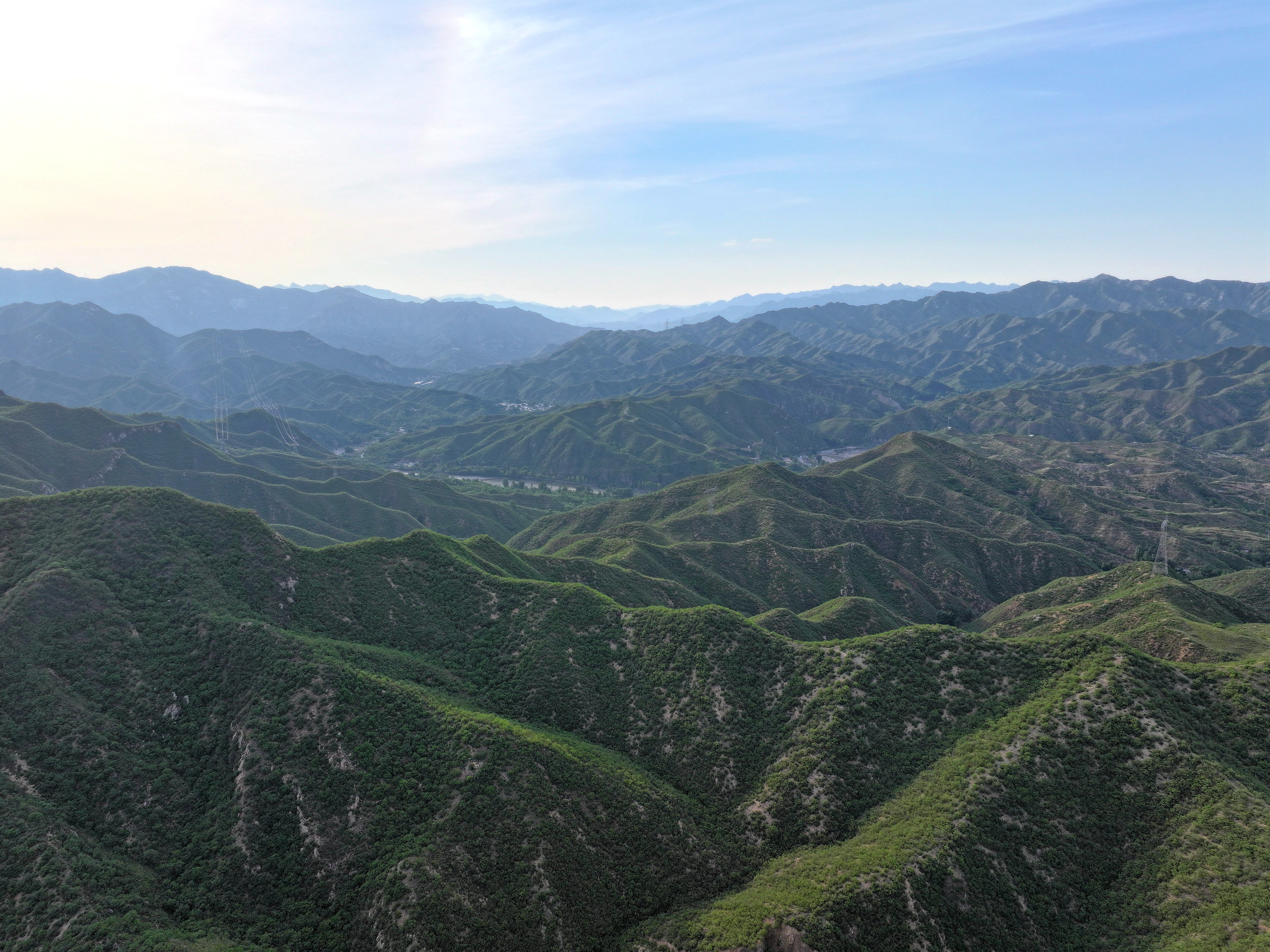 河北唐县：太行步道 山水关景四时不同_fororder_夏有峰峦叠翠 (1).JPG