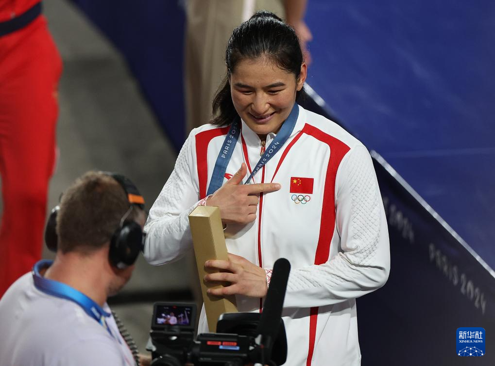 巴黎奥运会丨拳击——女子75公斤级：中国选手李倩夺金