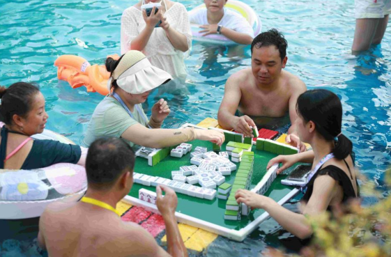 重慶涪陵舉行水中麻將大賽_fororder_微信圖片_20240812113340