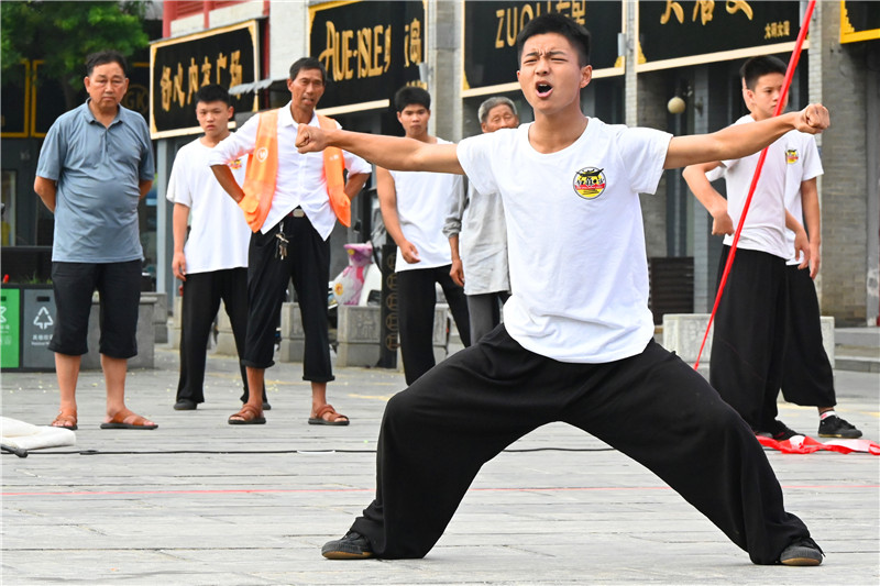 【原创】南阳市社旗县：习武练拳 强身健体_fororder_大吼一声 摄影 申鸿皓