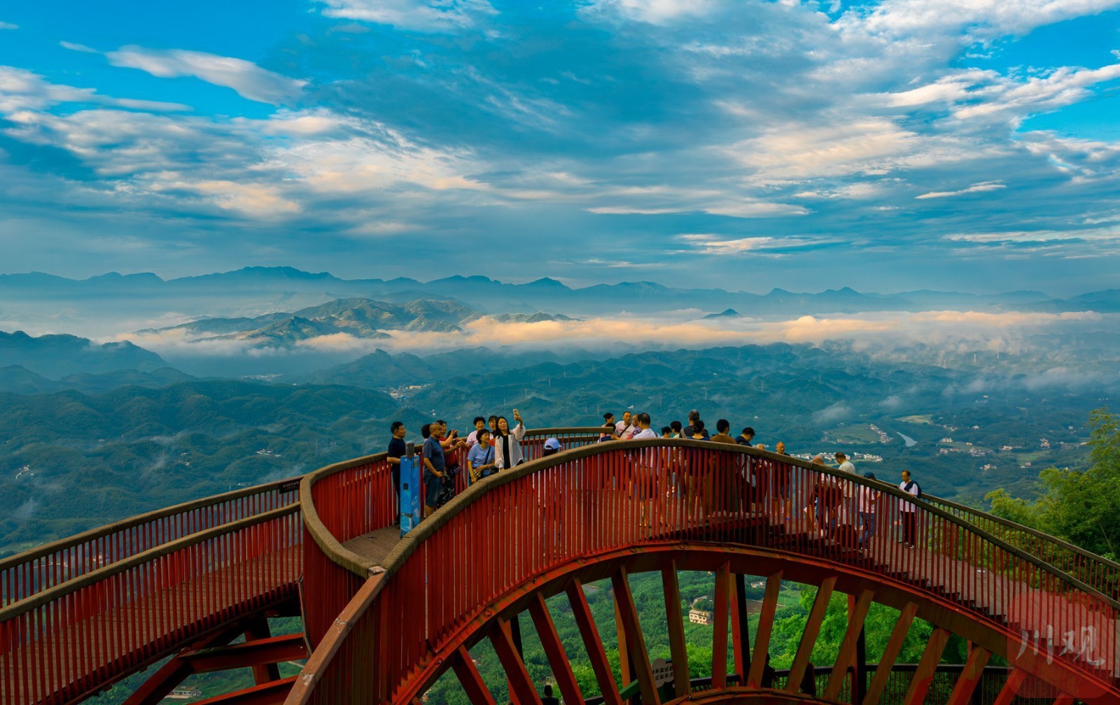 （转载）宜宾：蜀南竹海 山寺朝霞风光美