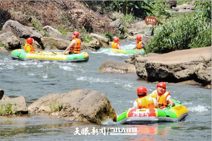 “貴州漂流火了！”用原生態邀您赴一場清涼之約