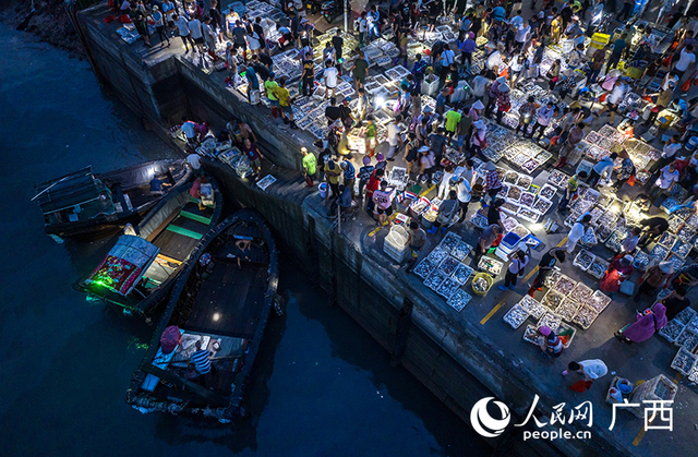 广西北海：开海第一批海鲜已上岸！