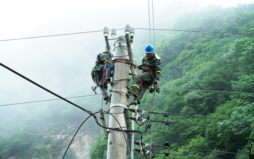 國網陜西電力：風雨同舟 守護光明