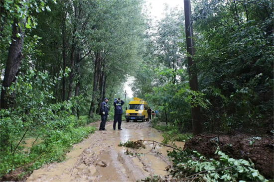 國網遼寧電力：戰暴雨保供電在行動_fororder_微信圖片_202408210858331