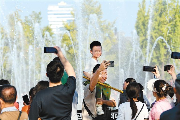 西安上榜国内十大热门旅游目的地城市_fororder_微信图片_20240918102656