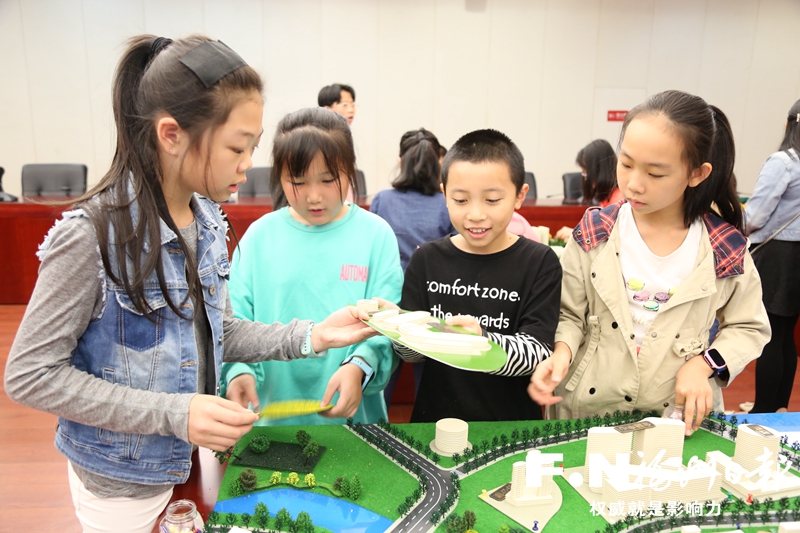 福州規劃館舉辦“我的城市我做主”城市搭建活動