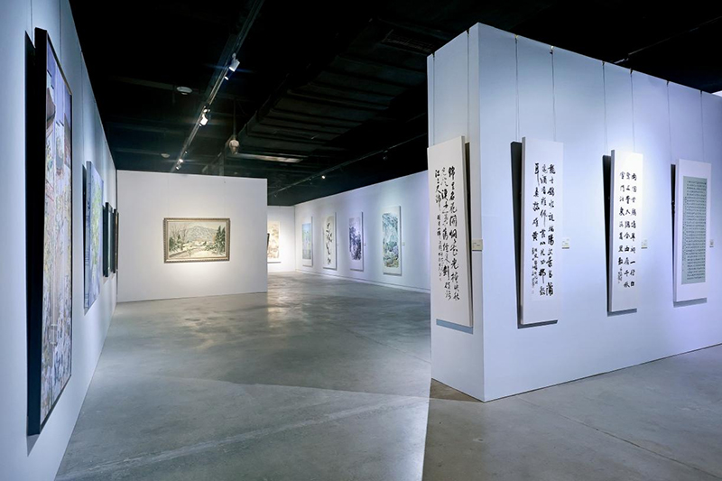 成都市锦江区庆祝中华人民共和国成立75周年书画作品展开幕_fororder_图片-2