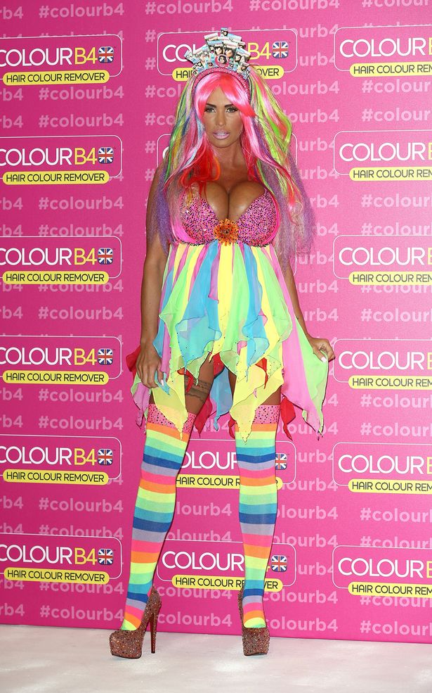 拜金女每月花3万称就喜欢被包养:与62岁干爹约会度假(图)