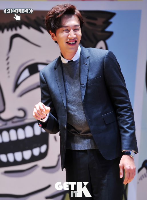 李光洙谈新剧《心灵的声音》坦言压力不小