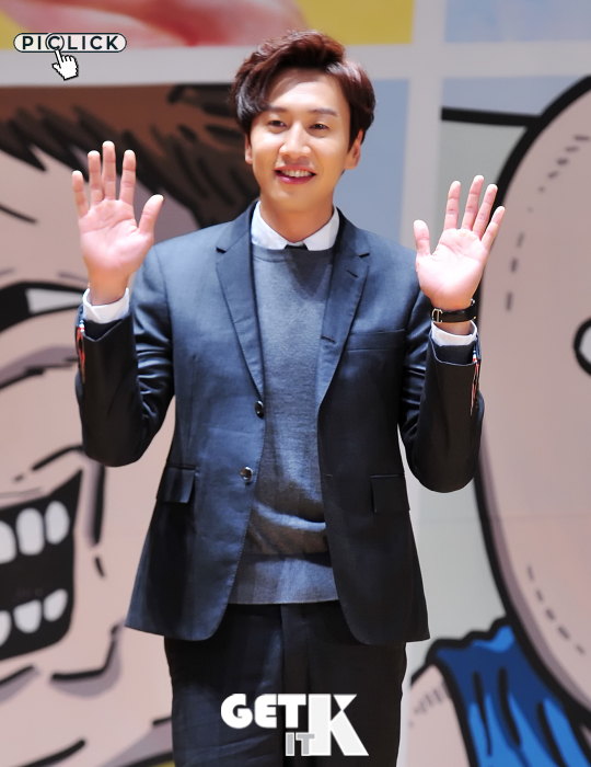 李光洙谈新剧《心灵的声音》坦言压力不小