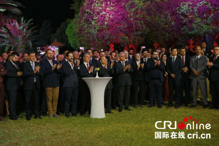 中国驻埃尔比勒总领馆举办国庆75周年招待会_fororder_01
