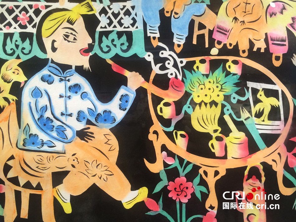 上百件延安民间艺术作品在北京时间博物馆展出