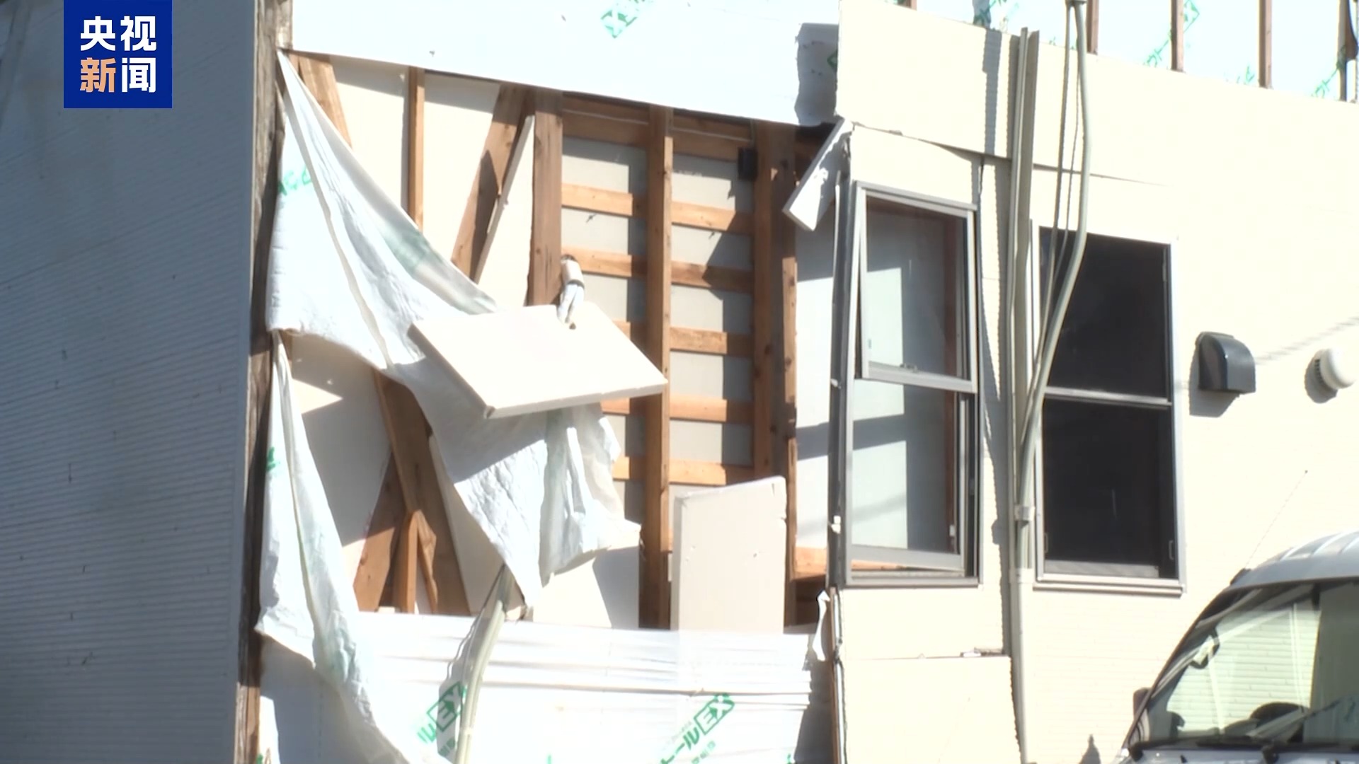 日本宫崎市大量房屋遭台风袭击损坏 居民生活受影响