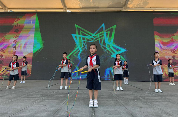 新学期新面貌 德阳旌阳区各校多形式上好“开学第一课”_fororder_mmexportad80f2354fc75fee1d814ee827b83285_1725263651529