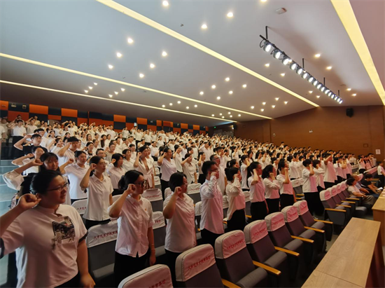 沈阳市大东区中小学(幼儿园)举行新教师培训启动仪式_fororder_教育大东中小学2