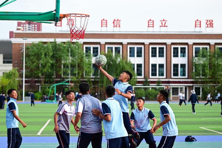 奮進強國路 闊步新征程｜奮進在教育強國大路上——新中國成立75週年教育事業發展成就綜述