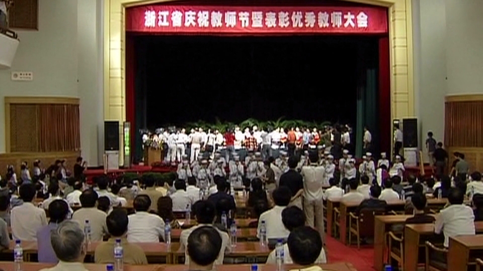 第一视点丨盛行千里  难忘师恩