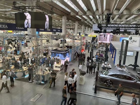 2024年法兰克福国际汽车零部件、汽车技术及服务展览会在德国法兰克福开幕_fororder_image003