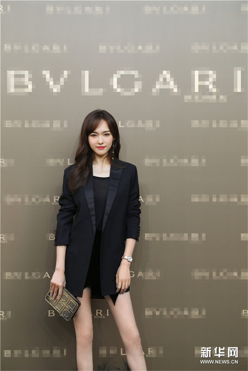 唐嫣受邀亮相某品牌活动 不同风格驾驭自如