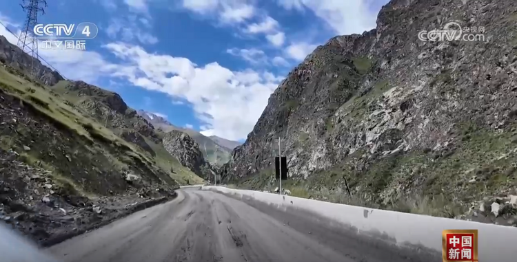 “疆内环起来 进出疆快起来 南北疆畅起来”新疆现代化交通体系加快实现