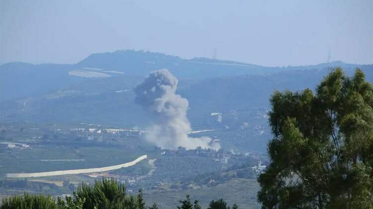 黎巴嫩南部遭炮弹和磷弹袭击