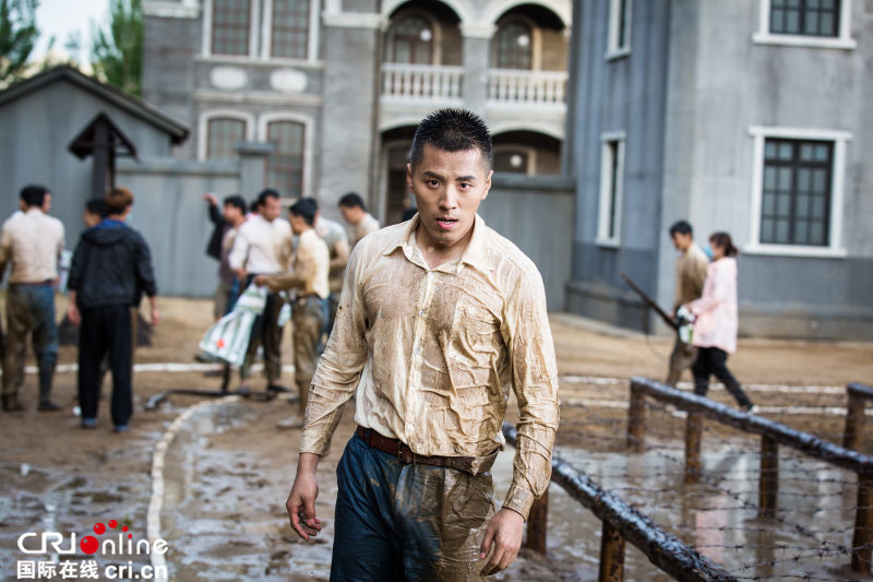 封柏漫卷西风催泪落幕观众想念热血暖男秦怀武