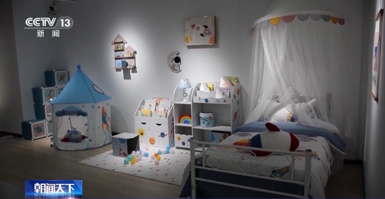 国潮“出海”！中国元素外贸产品走俏 “圈粉”外国消费者