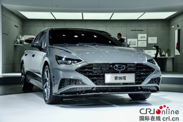 汽车频道【供稿】【不需要位置】《索纳塔进化论，从出行工具到智能移动终端》