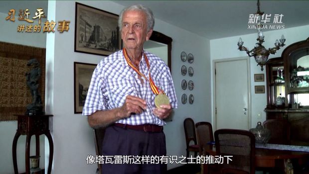 95岁的巴西老爷爷，为何被中国“圈粉”半生？