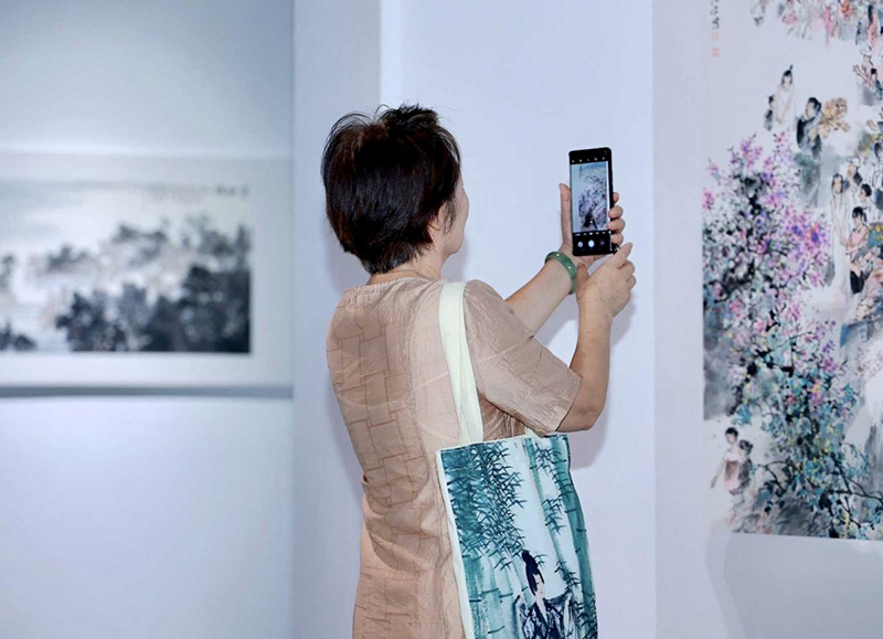 成都市锦江区庆祝中华人民共和国成立75周年书画作品展开幕_fororder_图片-3