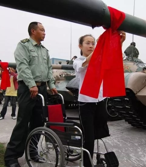 李月,请务必好好的;李月,我们会好好的!