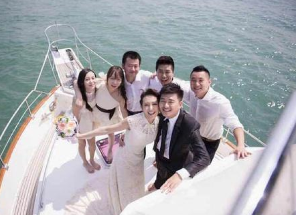 张戈求婚王鸥照曝光 知情人证二人曾结婚