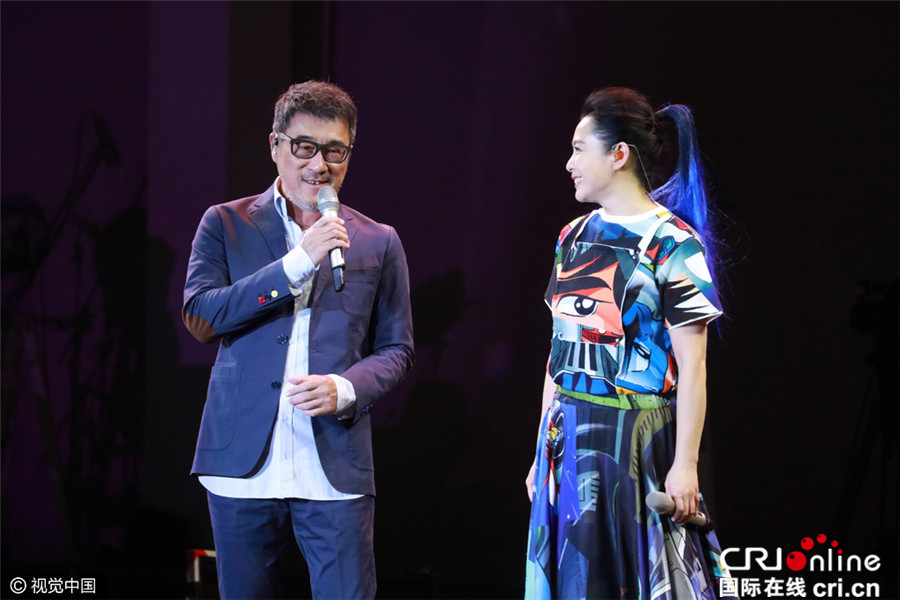 刘若英北京开唱分享出道21年感受 李宗盛登台助阵