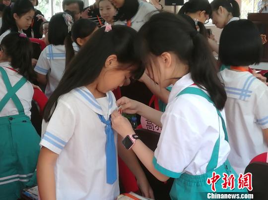 台灣台南寶仁小學師生赴廣州進行文化參訪和交流