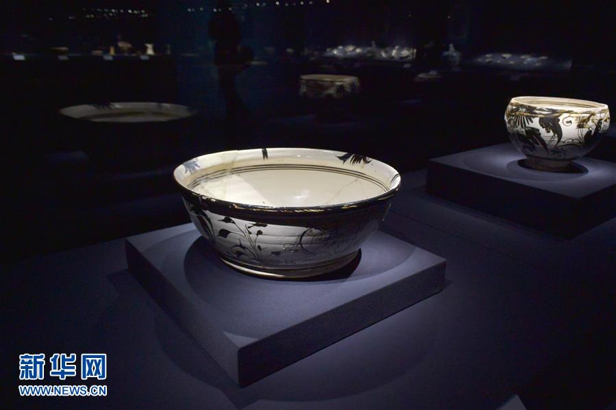 耀州窯歷代陶瓷精品展在山東博物館舉辦