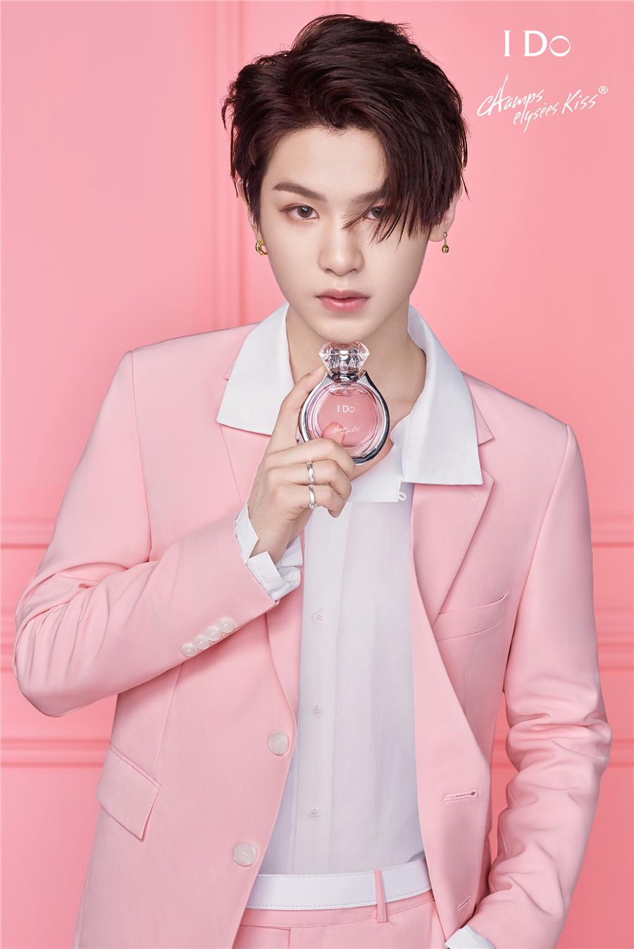 ninepercent粉色写真曝光