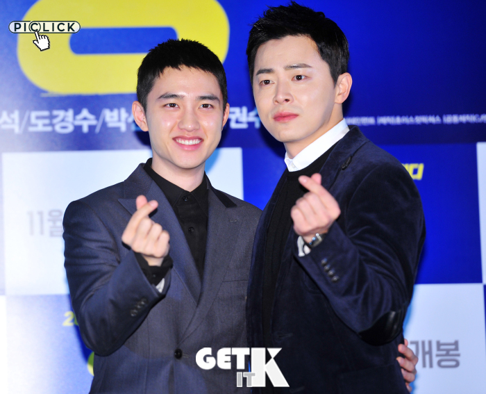 《哥哥》試映會樸信惠紅裙出席 曹正爽都暻秀手足情深